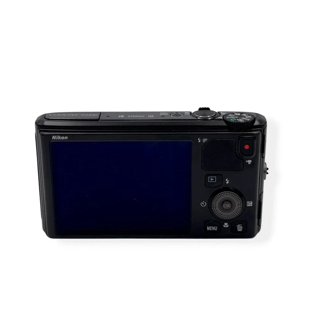 Nikon Coolpix S9400 18MP Digital Camera Black Case & Batteries TESTED WORKING